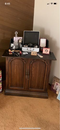 Vintage 1969 Lane "Mechanical Lift" Dry Bar Cabinet – $300