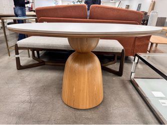 White round stone slab dining table