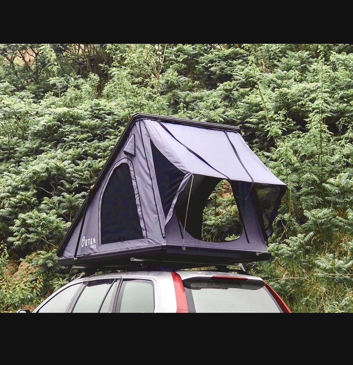 Clamshell Hardshell Rooftop Tent RTT - Outertents