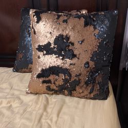 Black And Gold Decorative Pillows
