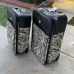 Liz Claiborne 2 Piece Luggage/ Suitcase 