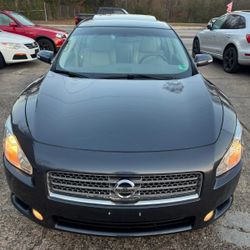 2009 Nissan Maxima
