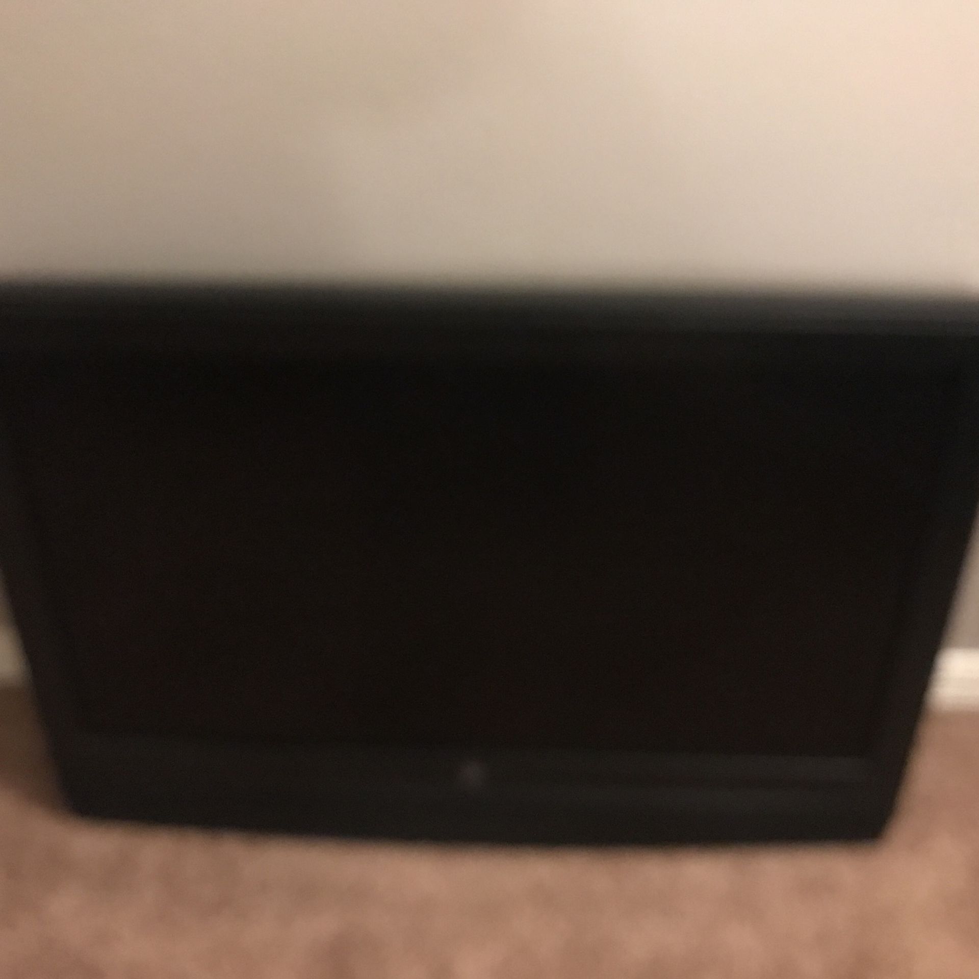 32 inch TV flat screen LCD