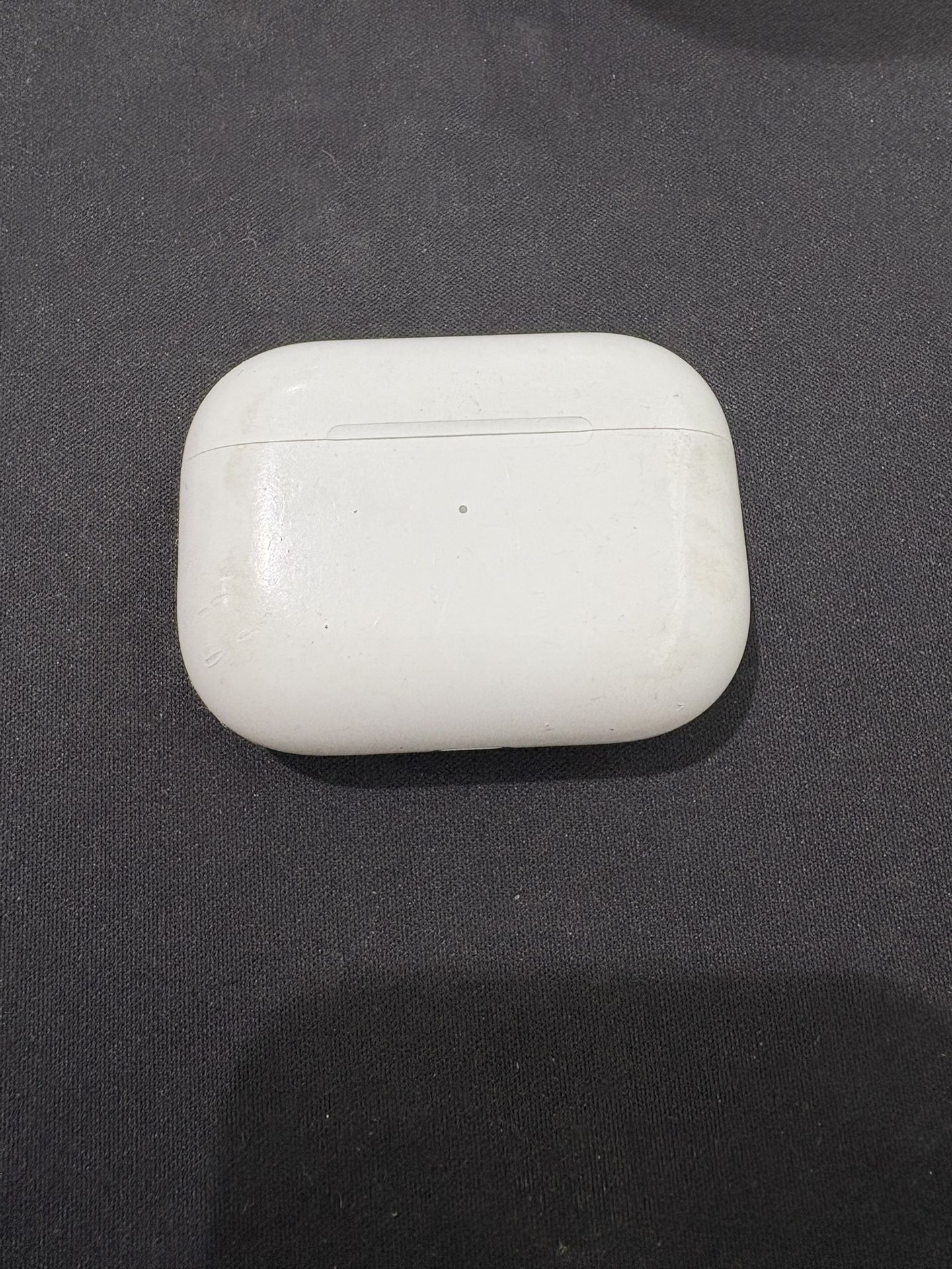 Apple AirPods Pro Gen 1 Charging Case Only