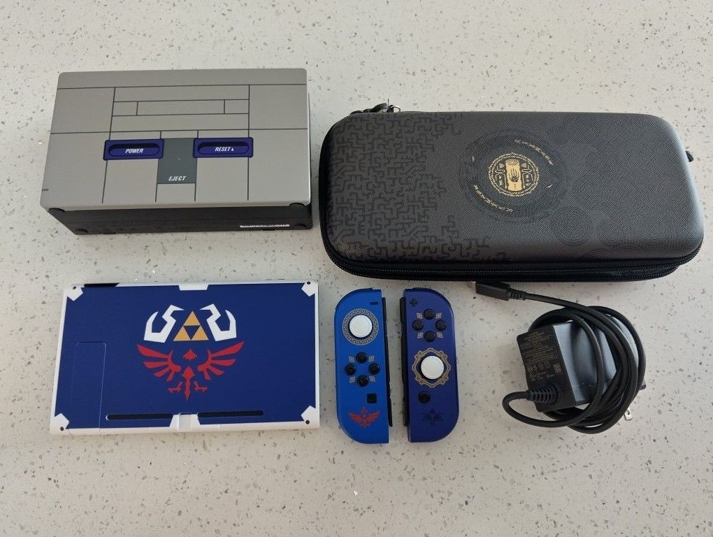 Custom Zelda Nintendo Switch With Brand New Shell Brand New Screen Brand New Carrying Case