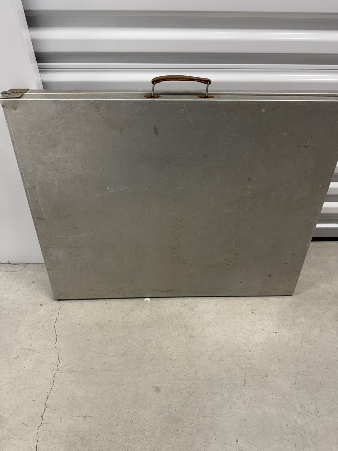 Foldable Table