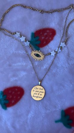 Eye Necklace