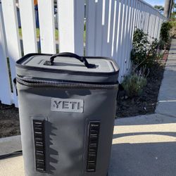 Yeti Hopper 24 Cooler