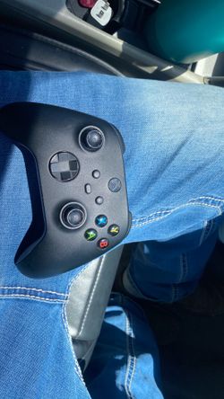 Xbox one controller 50$