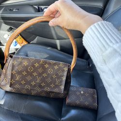 Louis Vuitton wallet set $700