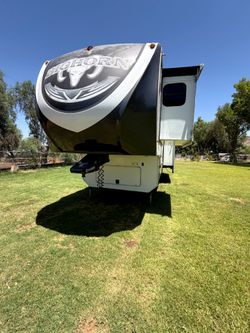2014 Heartland Bighorn  3010RE