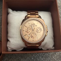 Women’s Coach Watch 