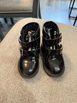 Toddler Girl Boots $2