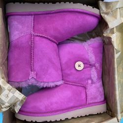 Ugg Pink Bailey Button
