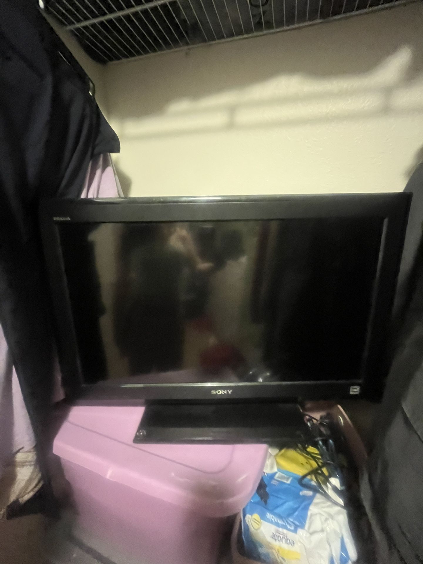36’ Inch Sony
