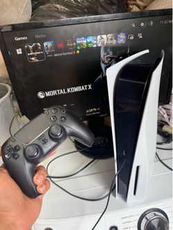 PS5 disc with good games installed 4 month used