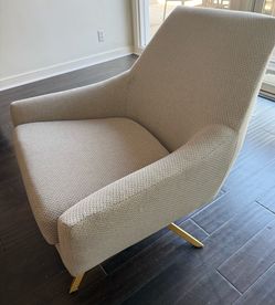 2 Swivel Chairs - Modern upholstery beige by - Accent chairs Like New