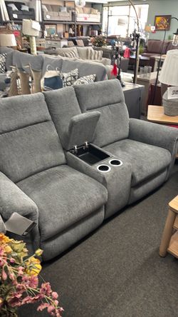 Power reclining sofa, love
