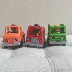Fisher Price Little People 3 vehicle set With 3 Drivers