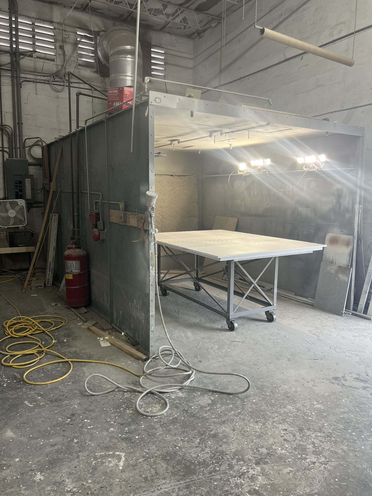 Spray Booth With Fire Suppression
