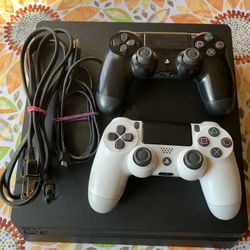 PS4 Console Play Station 4 Slim Design 2 Controllers Wires Good Condition 