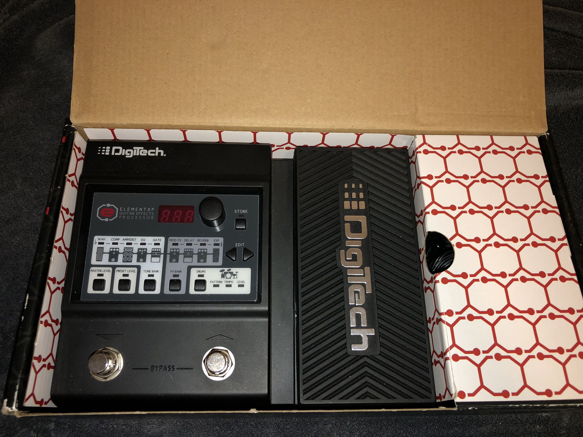 Multi-Effects Pedal For Electric Guitar