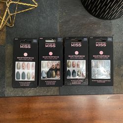5 Sets Of KISS Nails