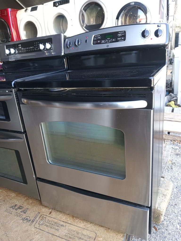 G/E Glass Top Stove Stainless Steel Everything Works Good 👍