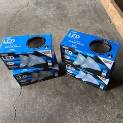 Feit Electric - PAR38 LED Bright White Dimmable 90 Watt 2 pack WeatherProof Indoor/Outdoor 950 Lumens