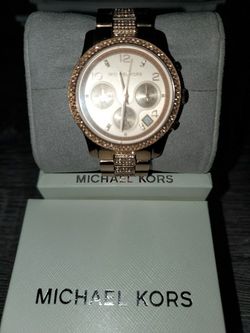 Michael Kors Rose Gold-tone Watch: MK5827