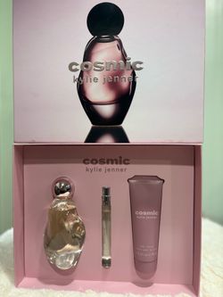 Kylie Jenner Cosmic Gift Set