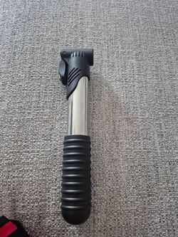 Mini pump for bike