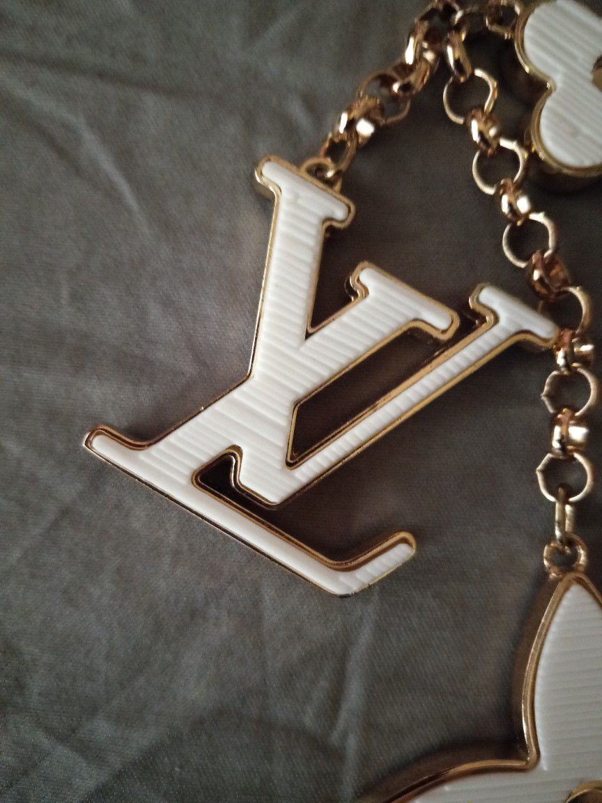 Louis Vuitton Fleur De Monogram Bag Charm Chain…. Gold - $651 (49% Off  Retail) - From Mallory