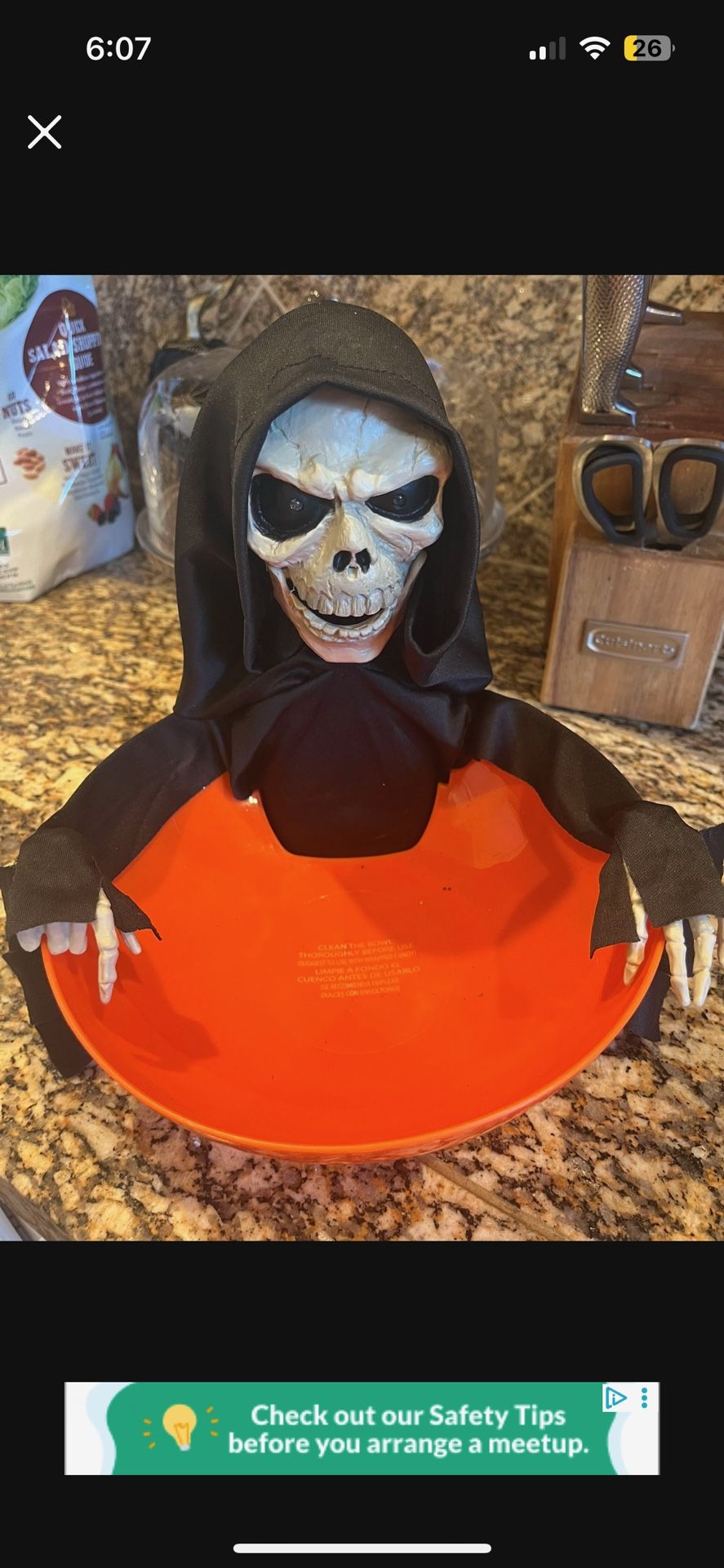 Talking Halloween bowl 