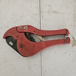 PVC Pipe Cutter 