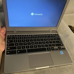 Samsung  Chromebook 4 OS 11.6 