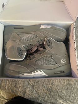 Wolf grey 5
