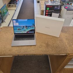 2021 Apple MacBook Pro 14" M1 Pro 16GB 1TB