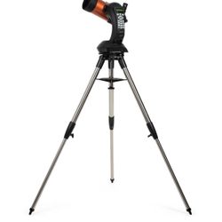 Celestron 4se With Battery Pack And Additional Eye Pieces Over $1000 Value