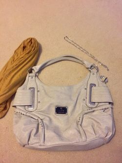 Beige purse