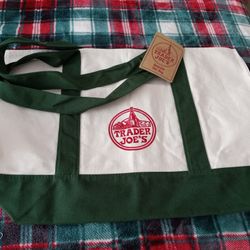 Trader Joes Large Green Canvas Bag