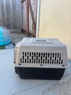 Dog carrier