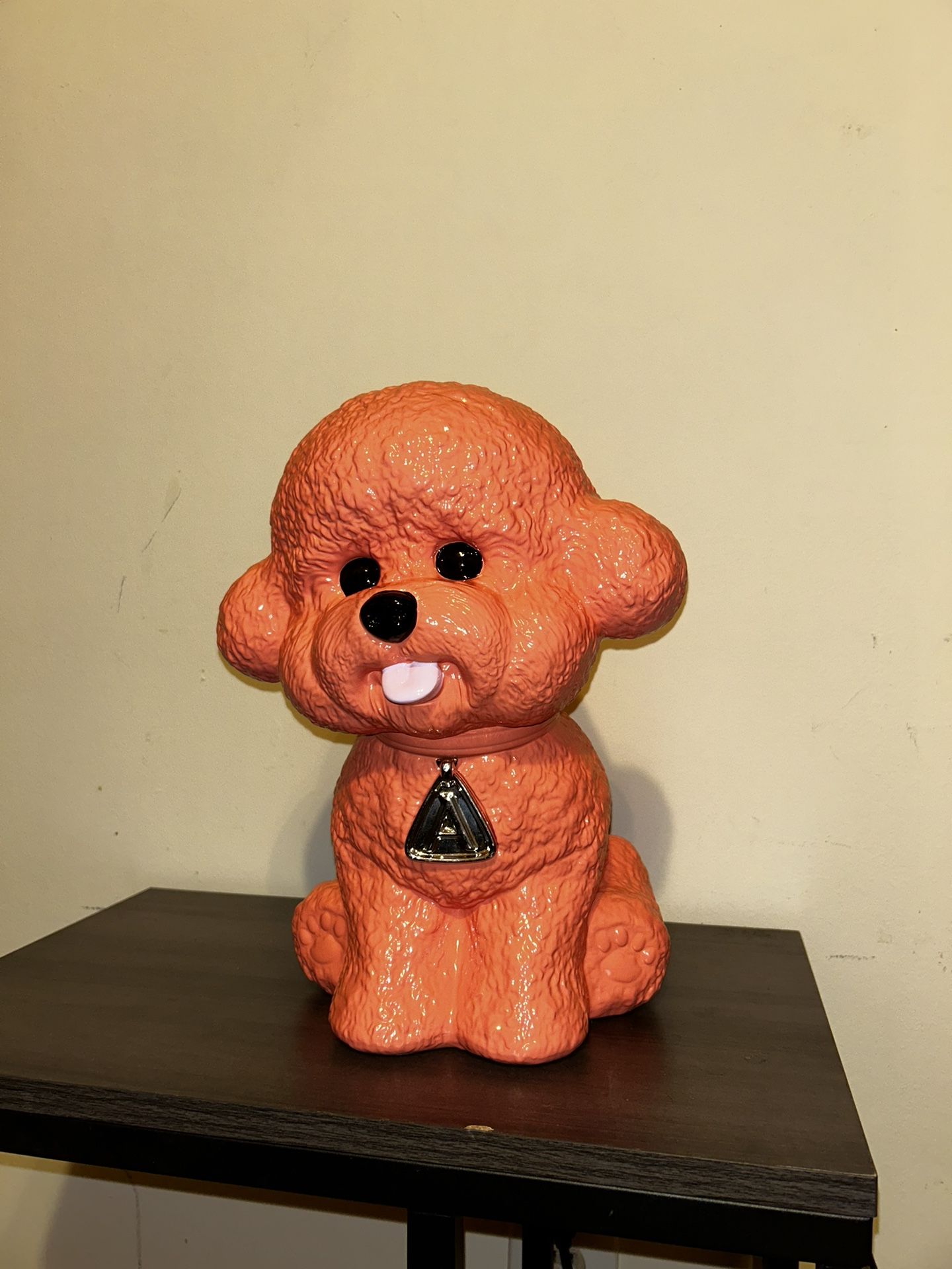 Aritzia Dog Statue