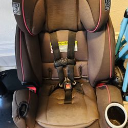 Graco 4ever Car seat