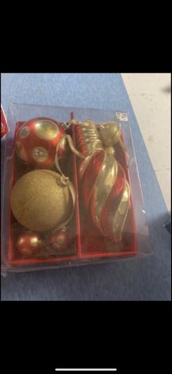 Christmas decoration ornaments