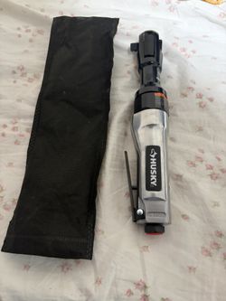Husky 1/2in Pneumatic Air Ratchet Wrench