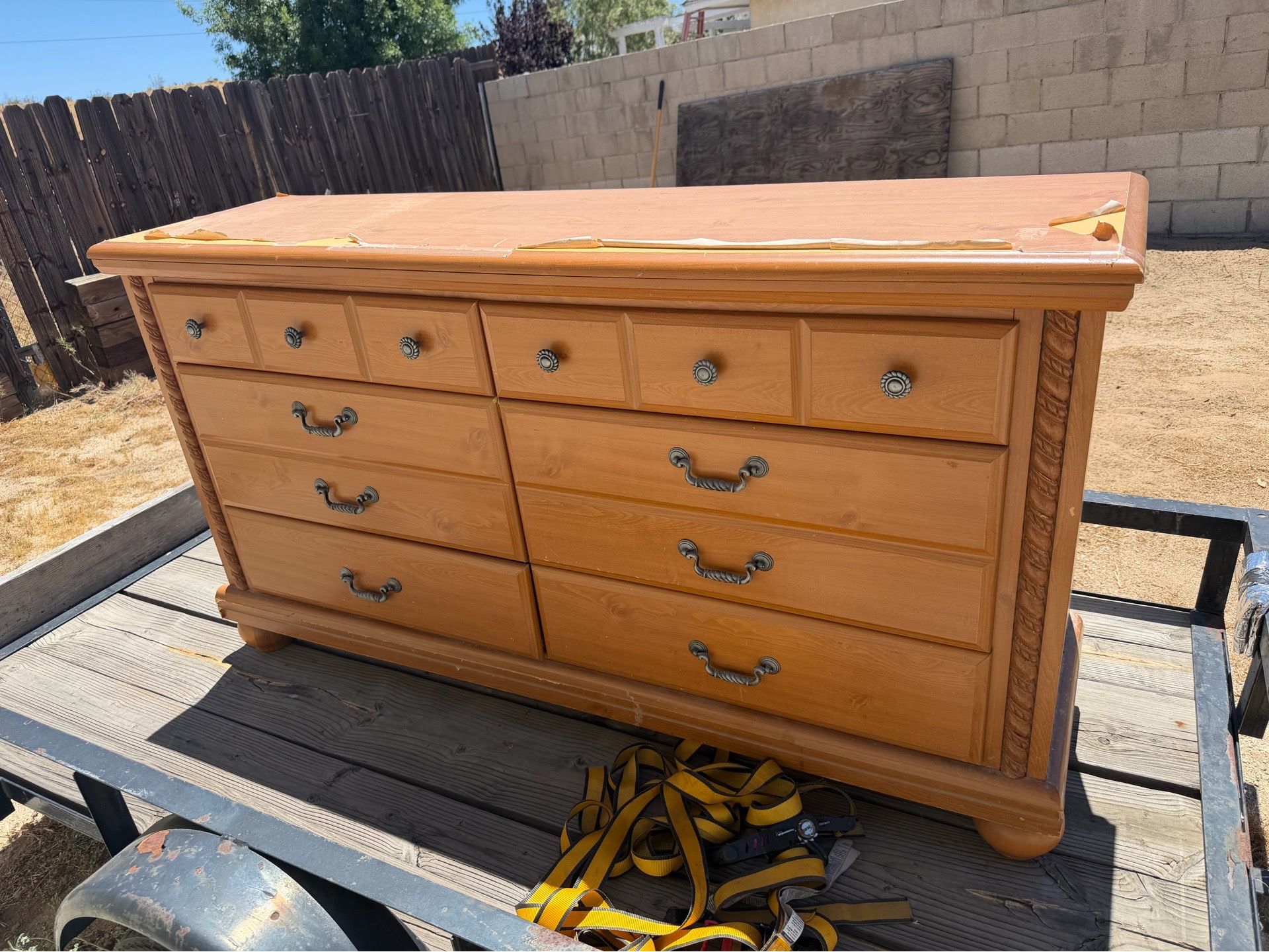 Dresser