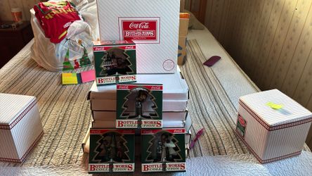 Coca-Cola brand bottling Work collection four piece gift set