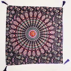 Mandala Bohemian Tassel Pillow Cover With Zip Closure, BRAND NEW!