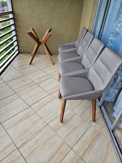 Furniture set & Dining table for sales.